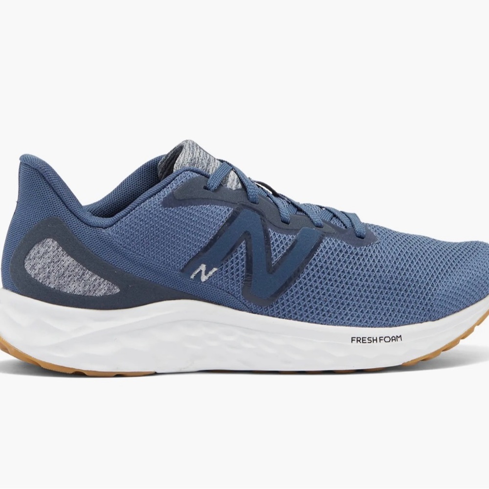 New balance fresh foam Men size 10